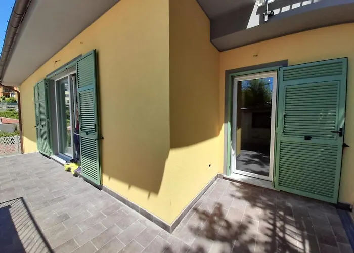 Atena Semesterbostad *