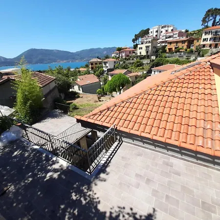 Casa de Férias Atena La Spezia